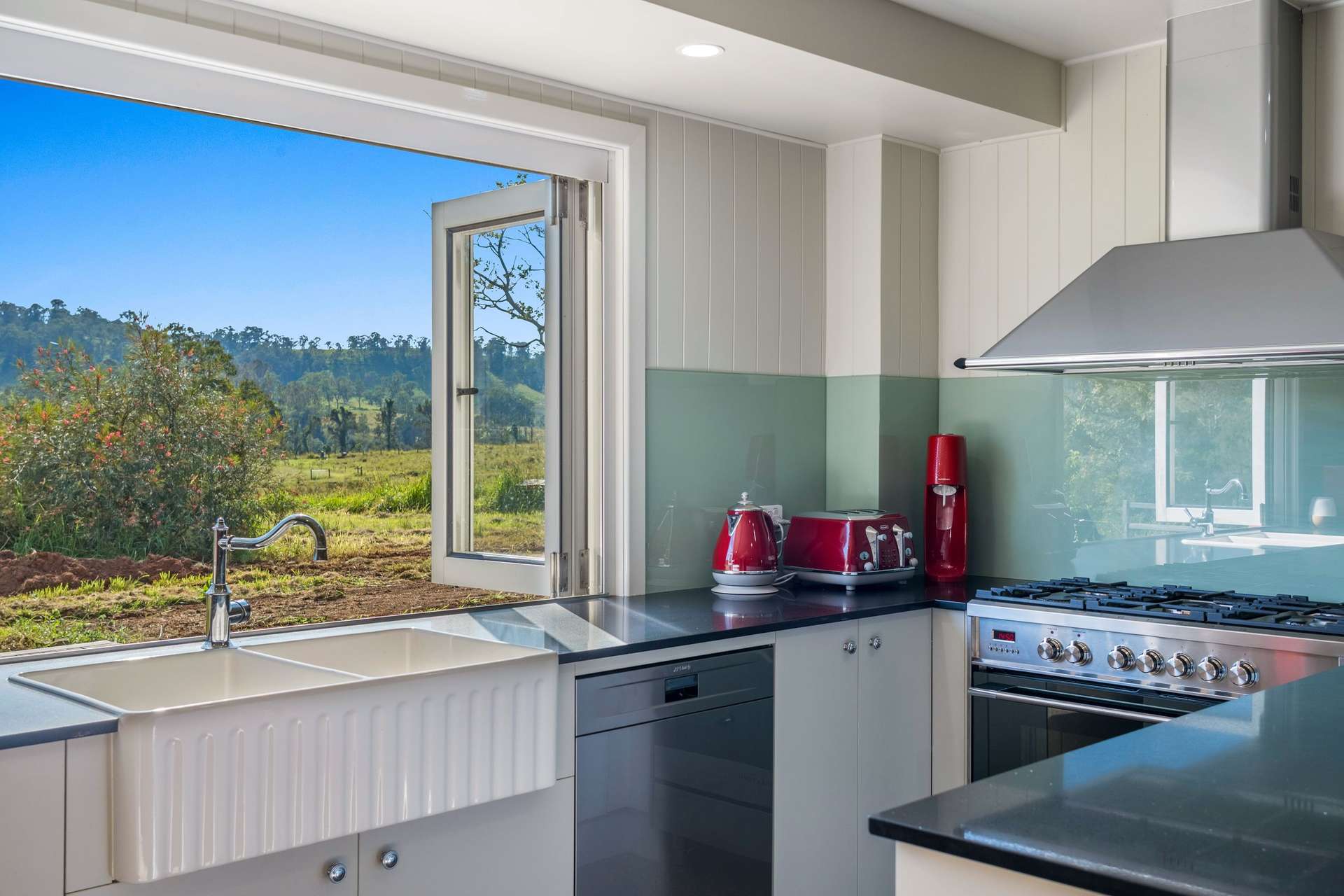 1050 Afterlee Road, Eden Creek For Sale by Farmbuy.com - image 7