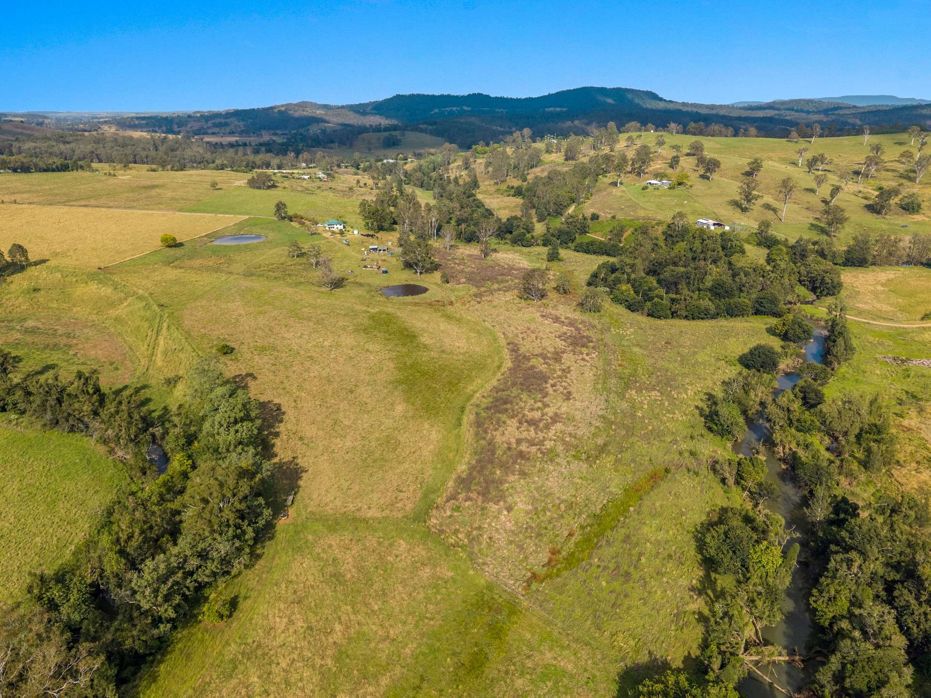 1050 Afterlee Road, Eden Creek For Sale by Farmbuy.com - image 32