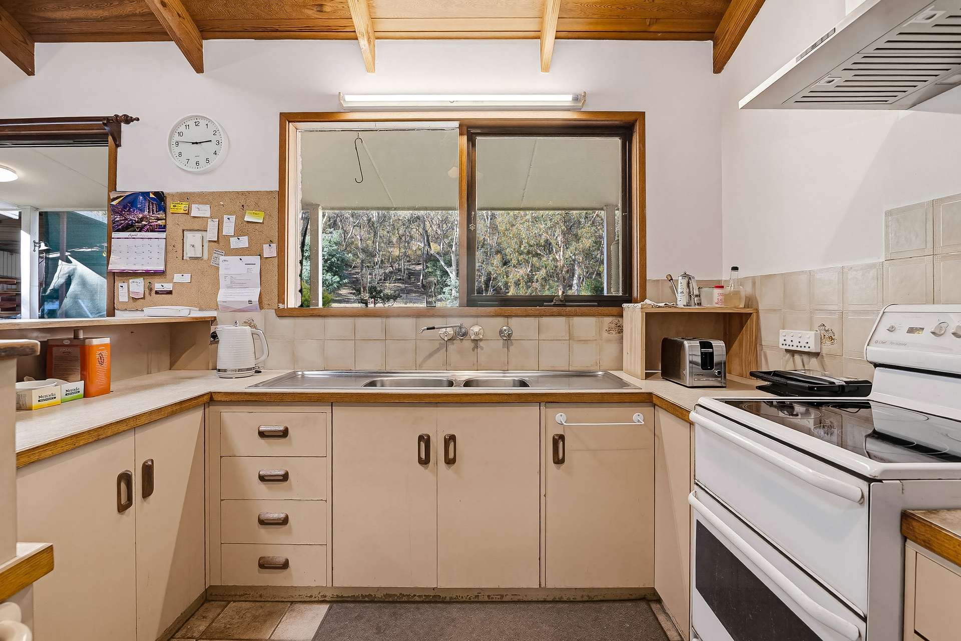 22 Caldwell Street, Heathcote For Sale by Farmbuy.com - image 4