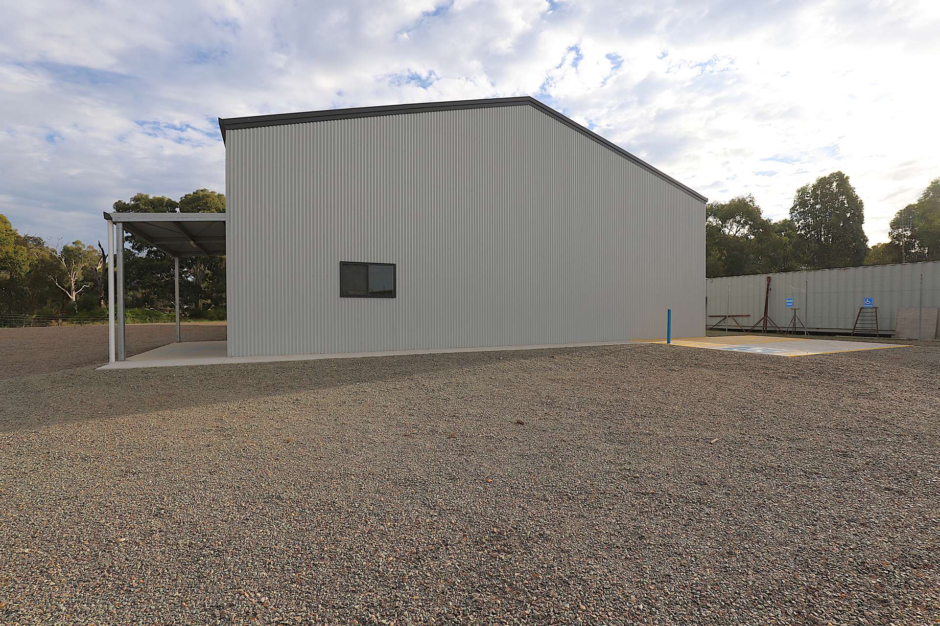 5 Barrett Street, Cootamundra For Sale by Farmbuy.com - image 2