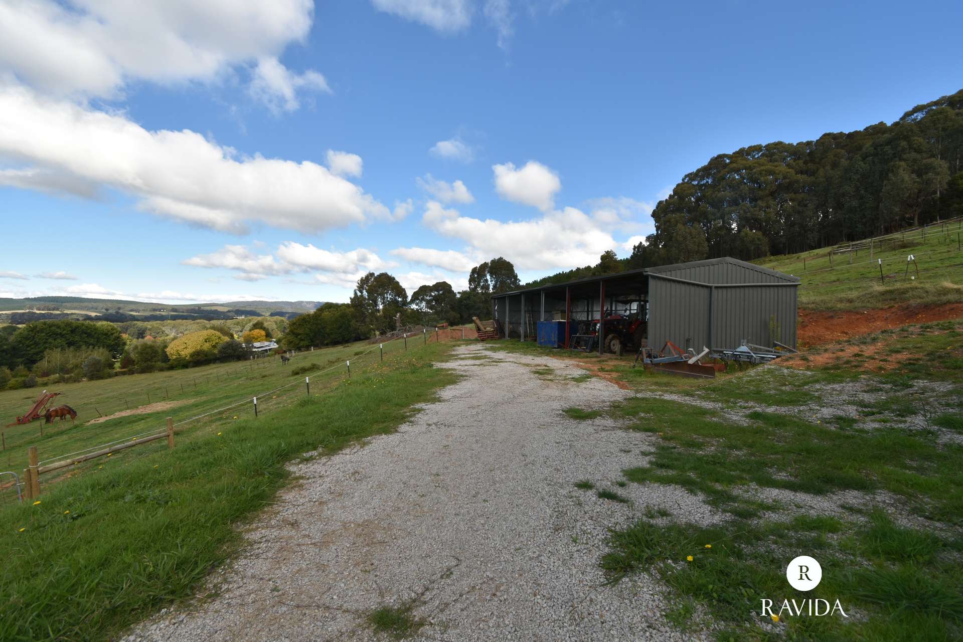 25 Duffy Lane, Stanley For Sale by Farmbuy.com - image 17