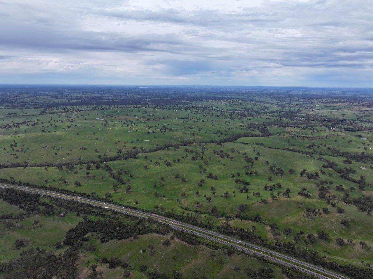 230 Metcalfe-Elphinstone Road, Elphinstone For Sale by Farmbuy.com - image 18