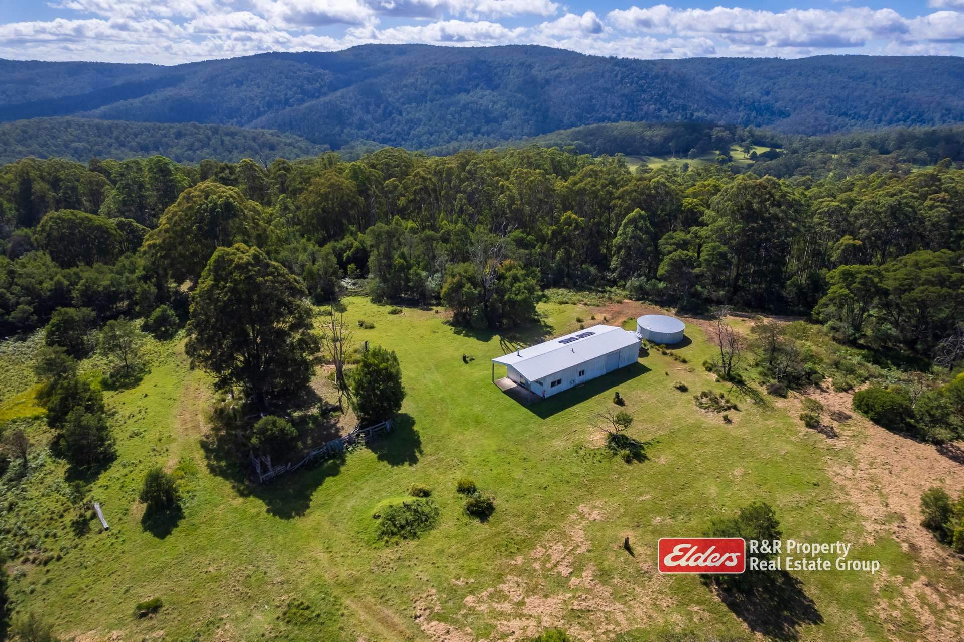 Off Thunderbolts Way, MARES RUN Via, Gloucester For Sale by Farmbuy.com - image 1