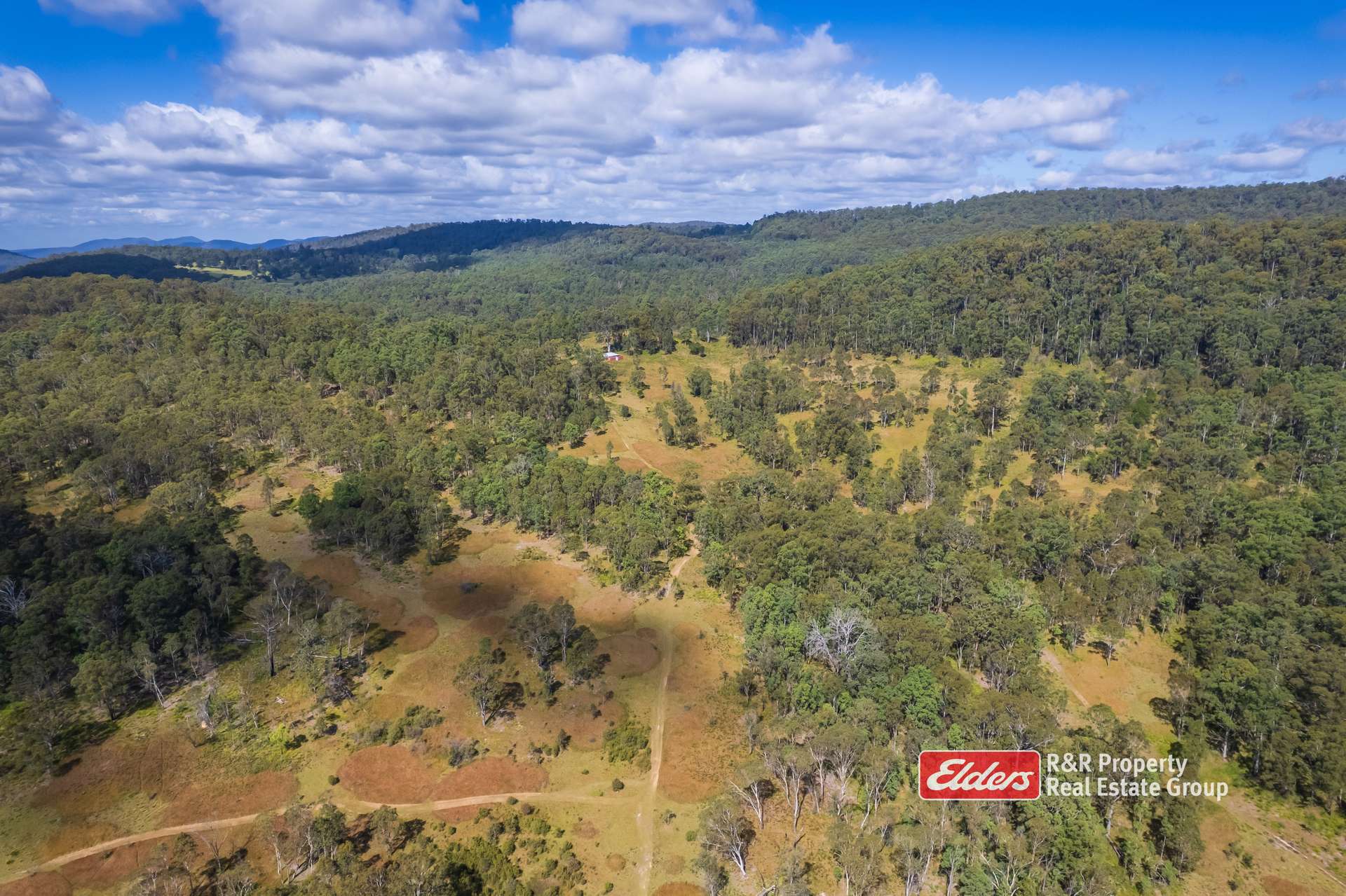Off Thunderbolts Way, MARES RUN Via, Gloucester For Sale by Farmbuy.com - image 33
