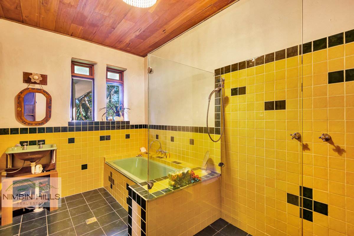 202 Quilty Road, Rock Valley For Sale by Farmbuy.com - image 15