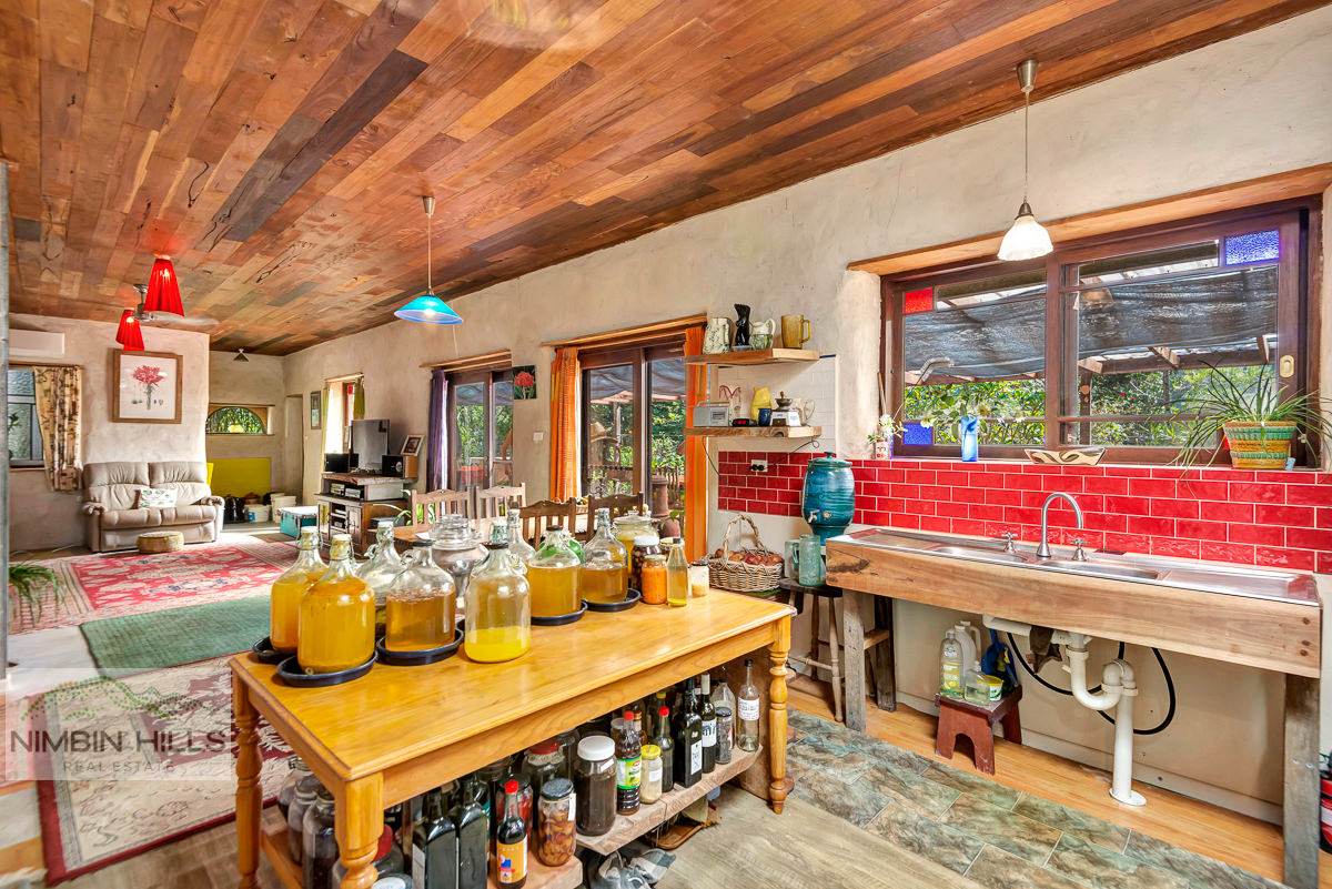 202 Quilty Road, Rock Valley For Sale by Farmbuy.com - image 2
