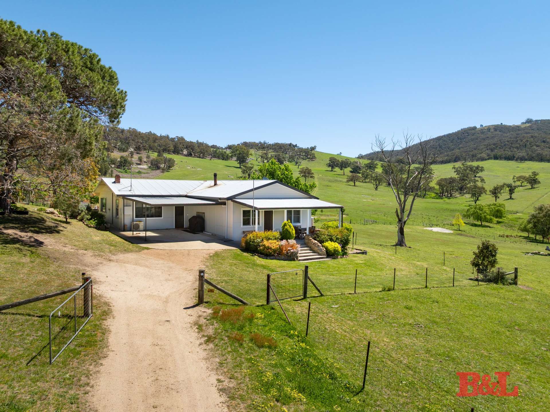 1977 Tarana Road, Gemalla For Sale by Farmbuy.com - image 1