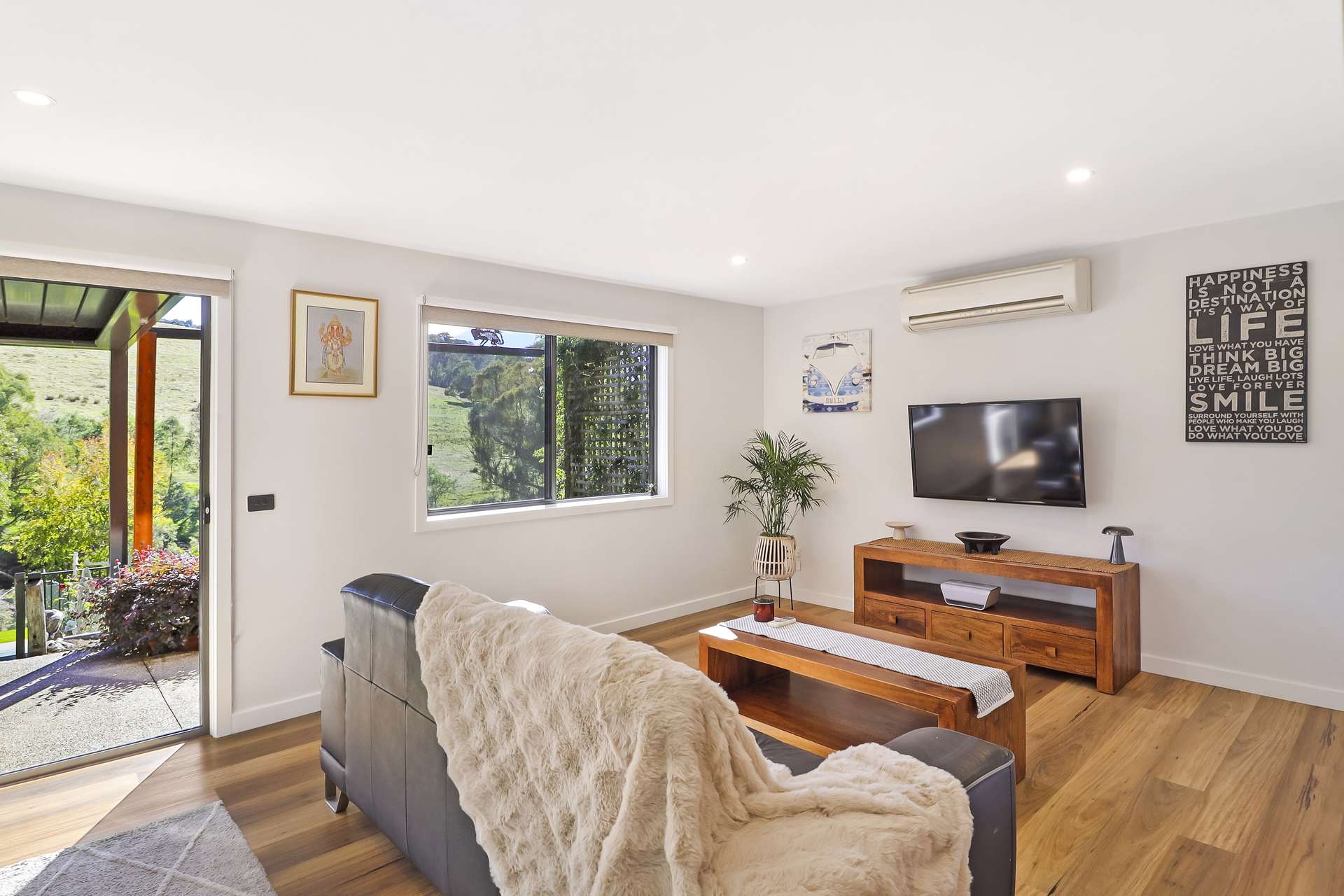 2121 Mt Buller Road, Merrijig For Sale by Farmbuy.com - image 8