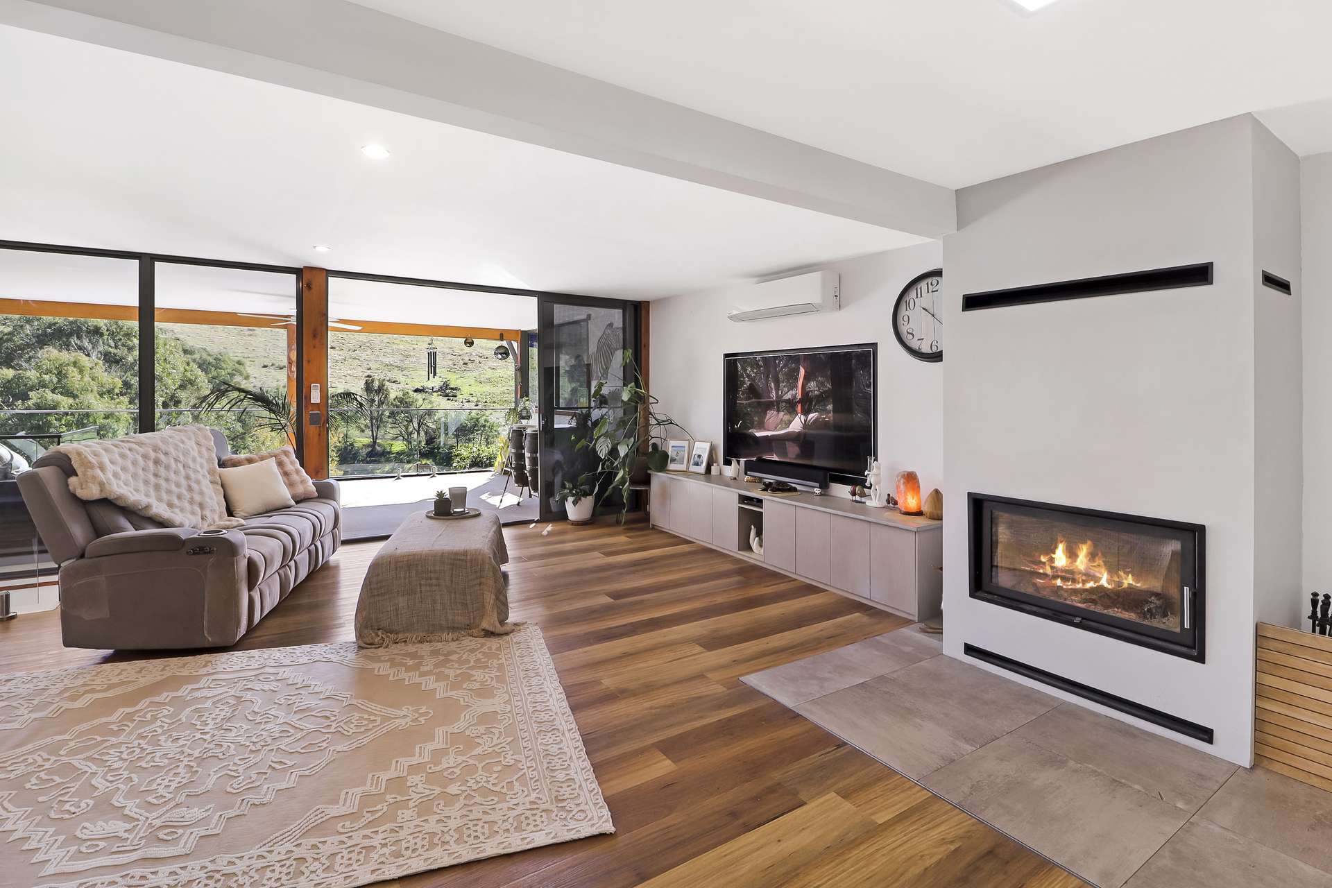 2121 Mt Buller Road, Merrijig For Sale by Farmbuy.com - image 4