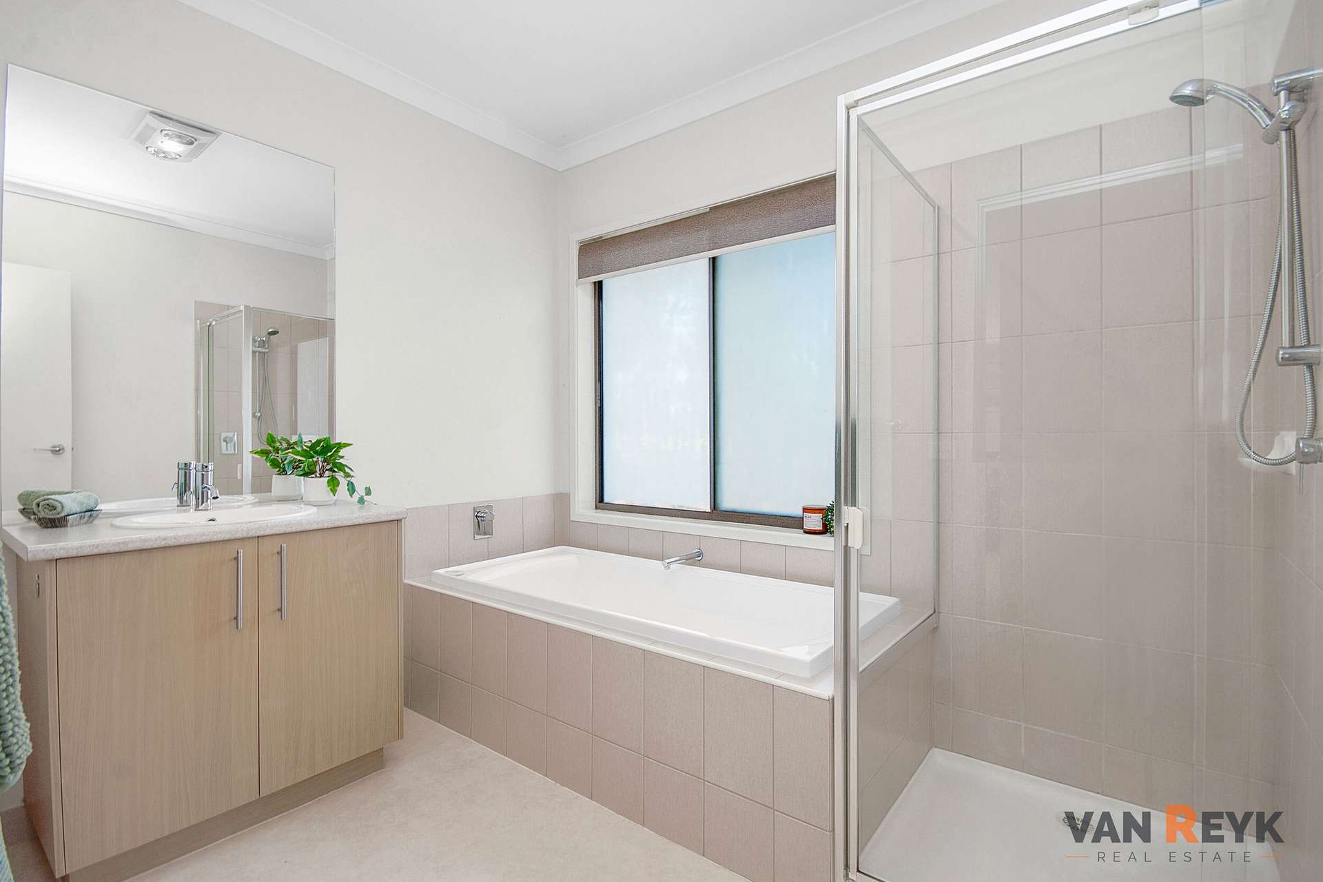 60 Kings Cove Boulevard, Metung For Sale by Farmbuy.com - image 23