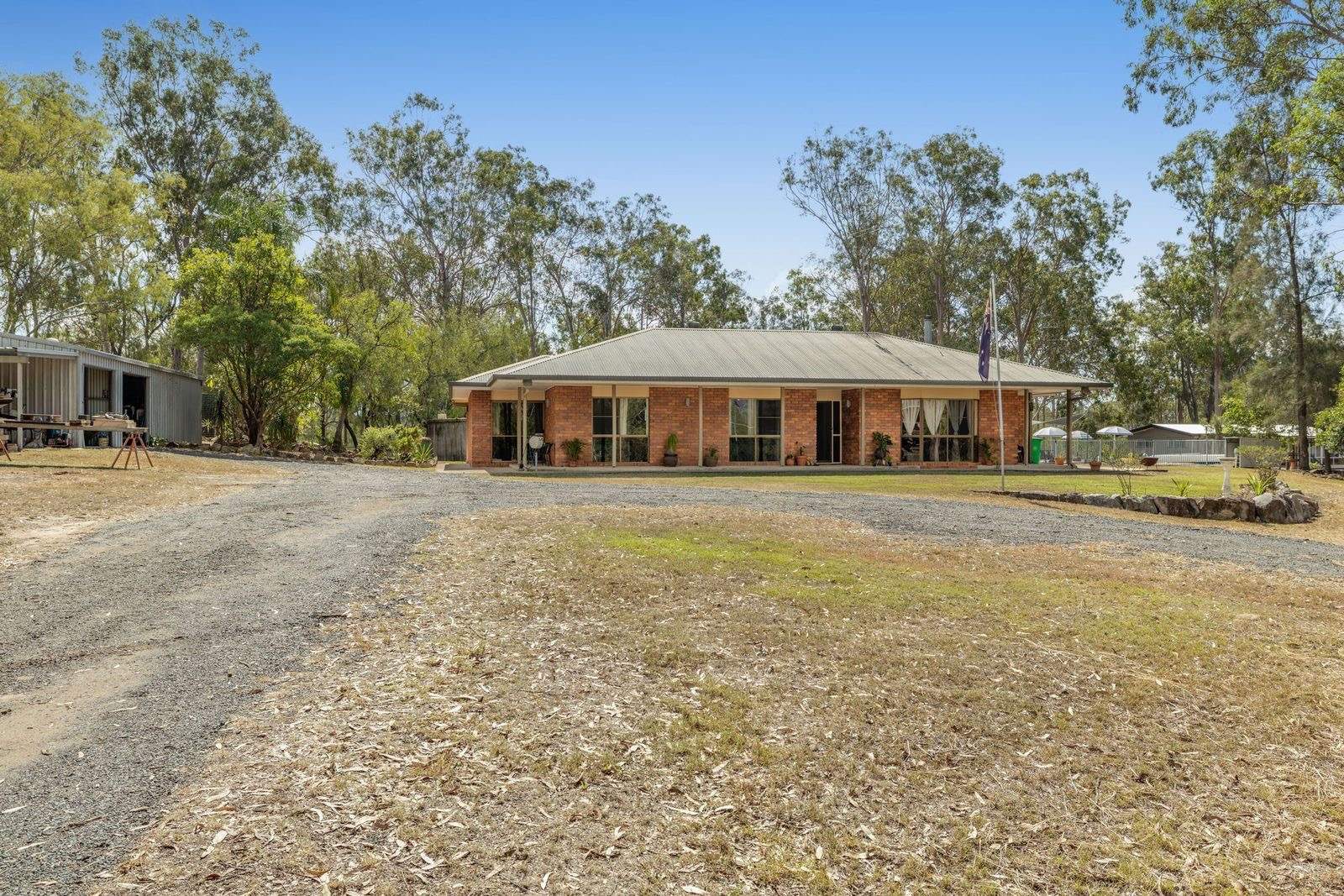 7 Porteus Road, Withcott For Sale by Farmbuy.com - image 12