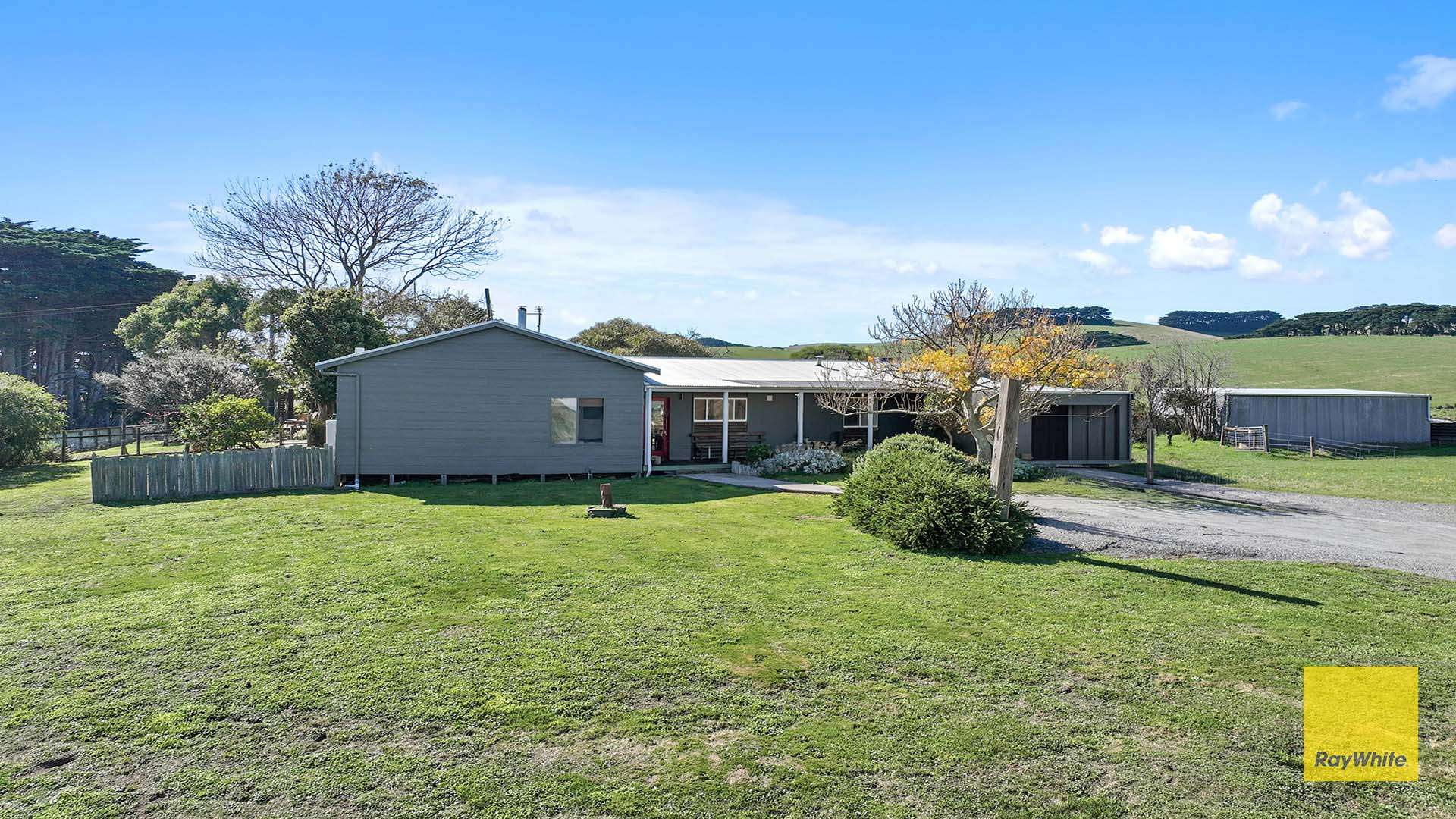 20 Larkin Road, Fish Creek For Sale by Farmbuy.com - image 1