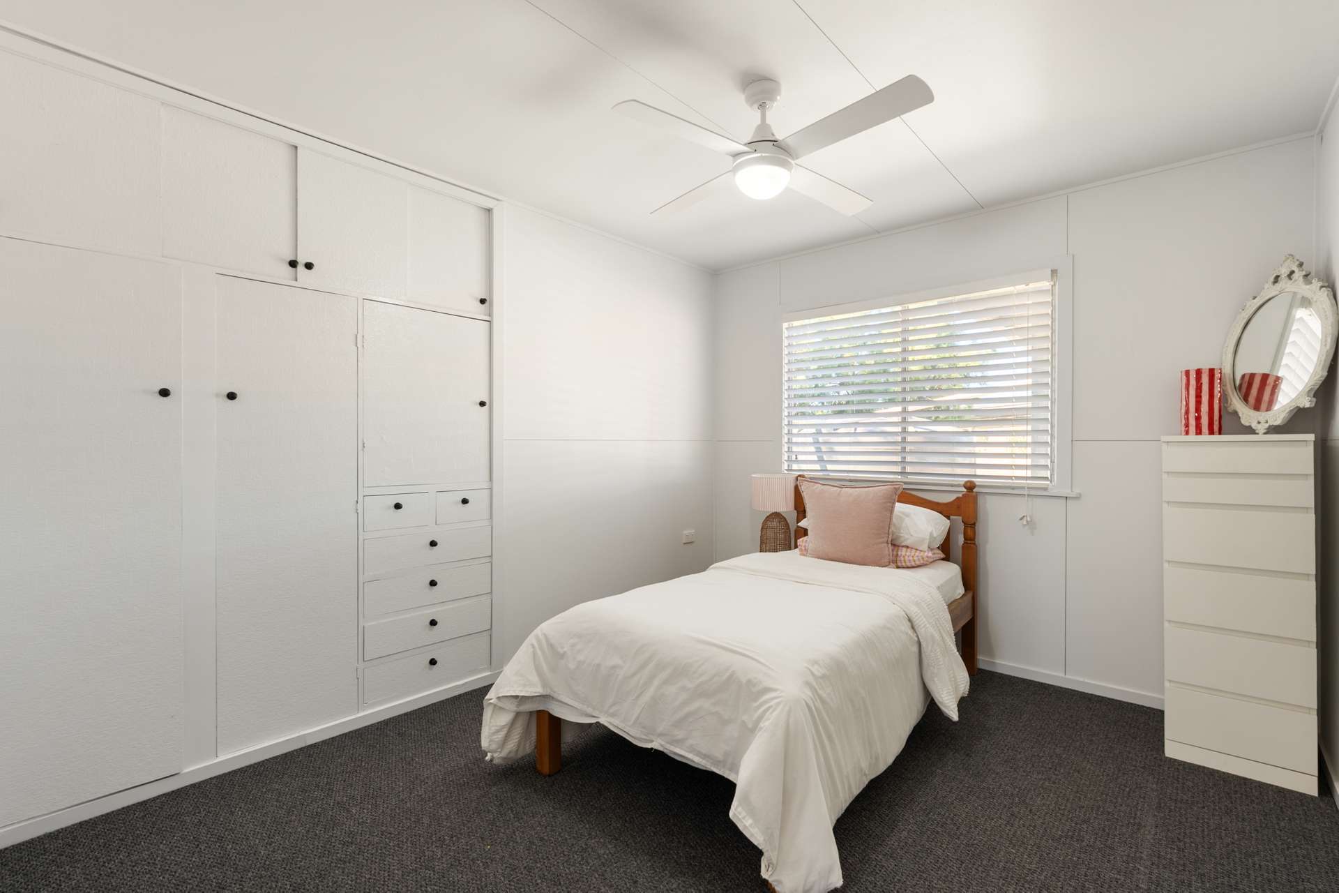 "Springdale" 44 Whittaker Road, Southbrook For Sale by Farmbuy.com - image 28