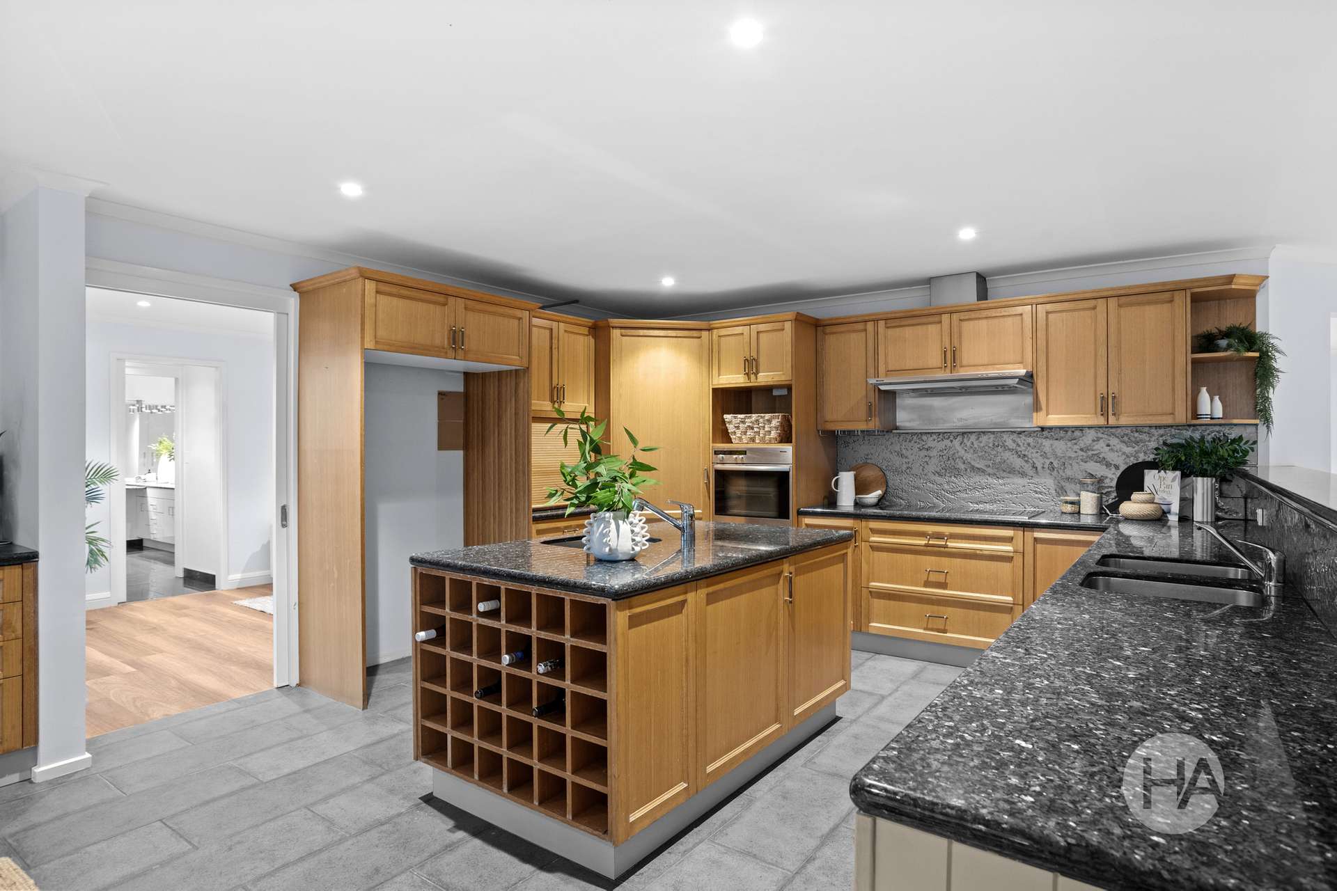 253 & 253A Bungower Road, Somerville Sold by Farmbuy.com - image 3