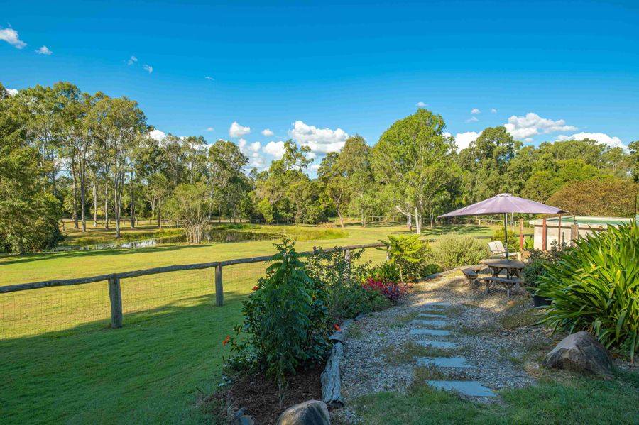 284 Lawson Road, Jones Hill For Sale by Farmbuy.com - image 2