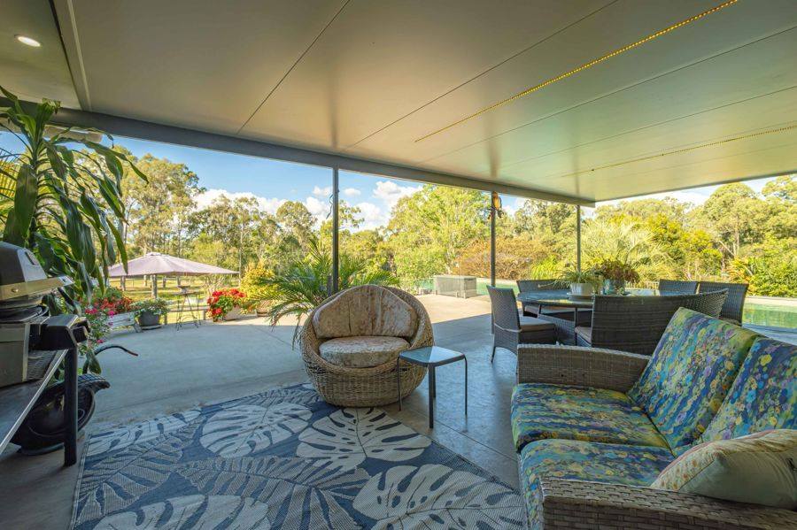 284 Lawson Road, Jones Hill For Sale by Farmbuy.com - image 3