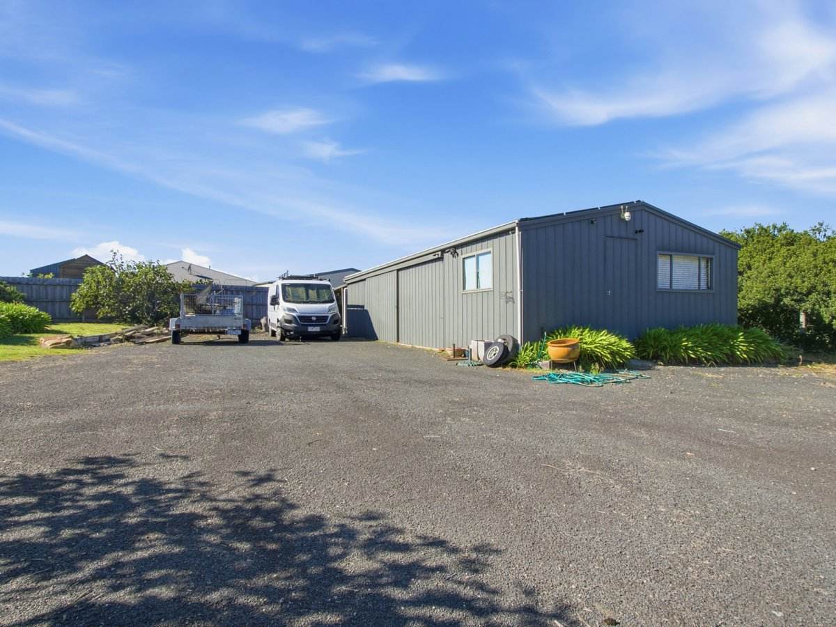 29 Timbarra Drive, Eastwood For Sale by Farmbuy.com - image 23