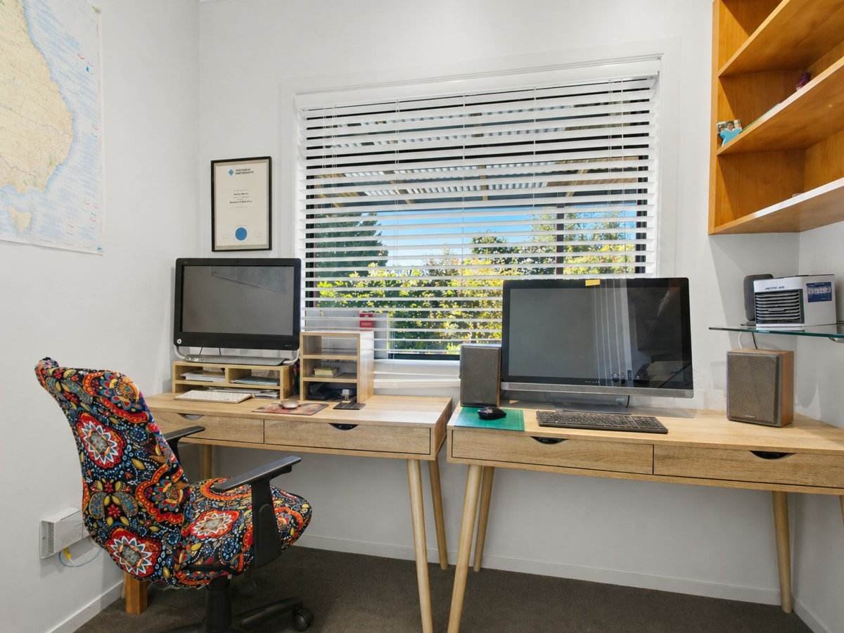 29 Timbarra Drive, Eastwood For Sale by Farmbuy.com - image 11