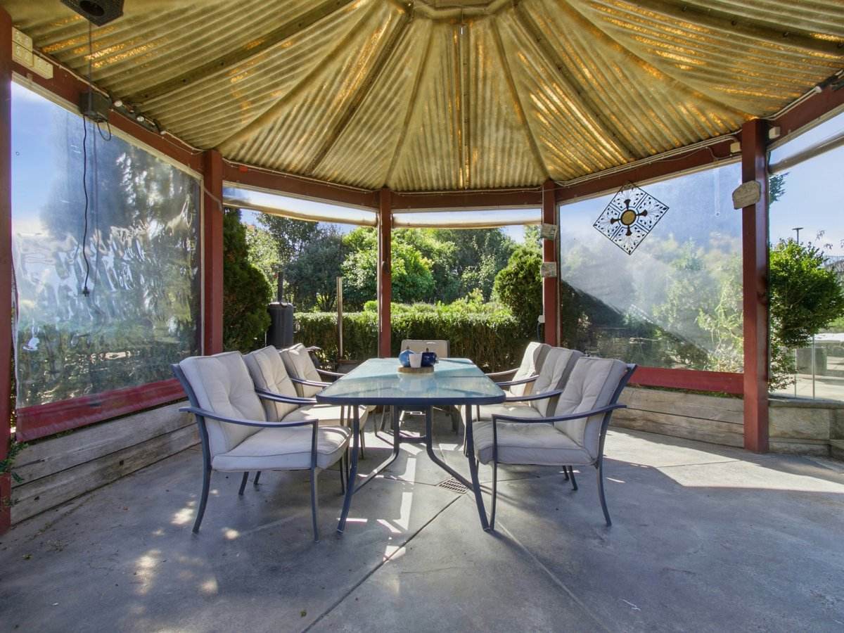 29 Timbarra Drive, Eastwood For Sale by Farmbuy.com - image 19