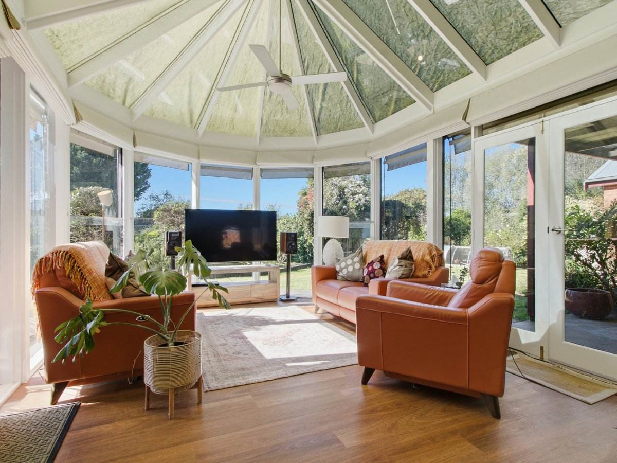 29 Timbarra Drive, Eastwood For Sale by Farmbuy.com - image 6