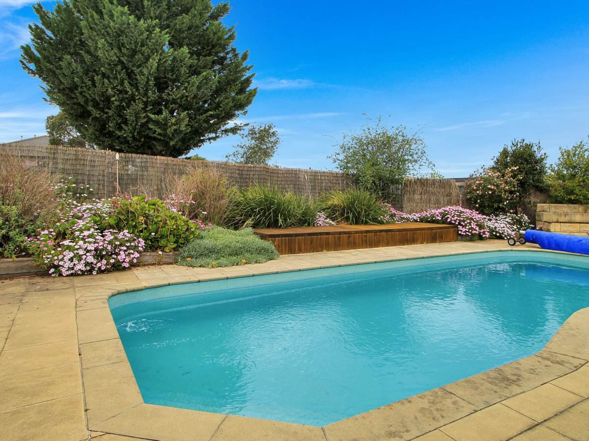 29 Timbarra Drive, Eastwood For Sale by Farmbuy.com - image 21