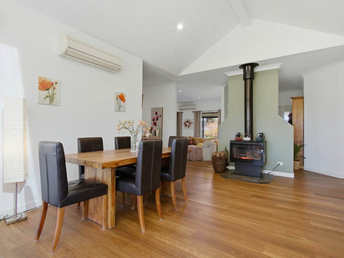 29 Timbarra Drive, Eastwood For Sale by Farmbuy.com - image 7