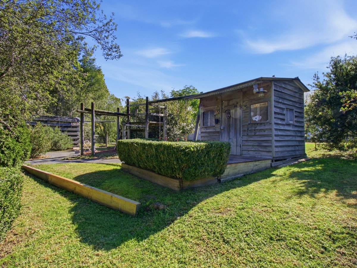 29 Timbarra Drive, Eastwood For Sale by Farmbuy.com - image 22