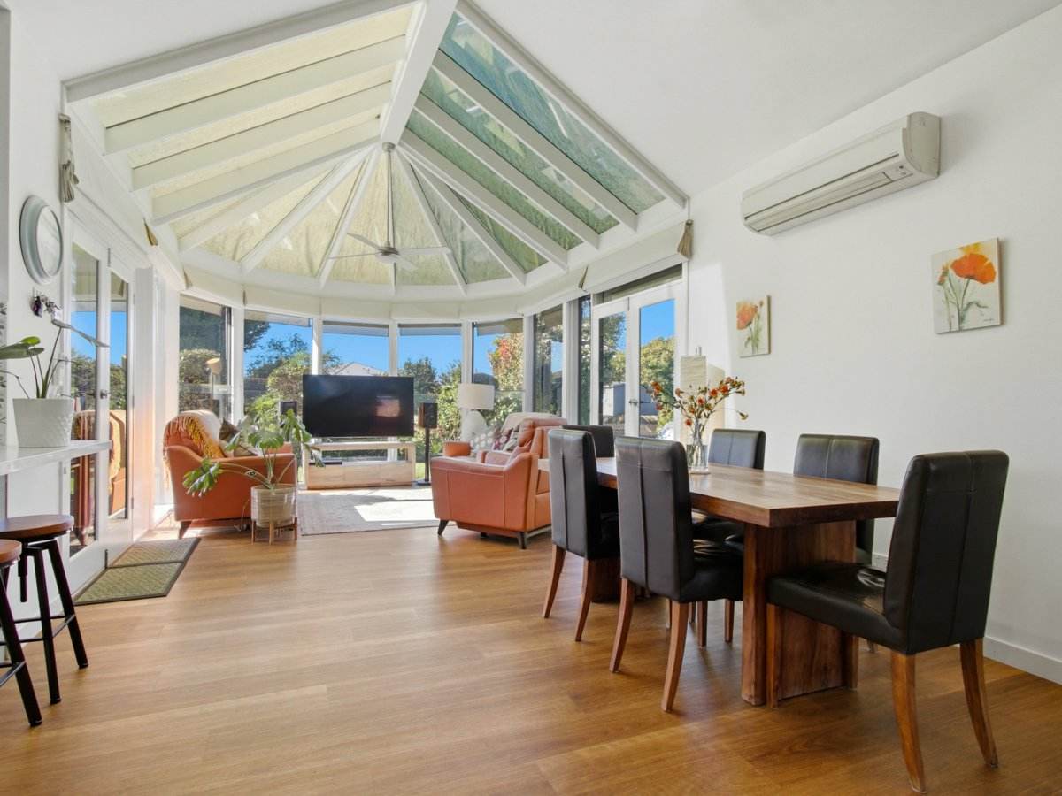 29 Timbarra Drive, Eastwood For Sale by Farmbuy.com - image 5
