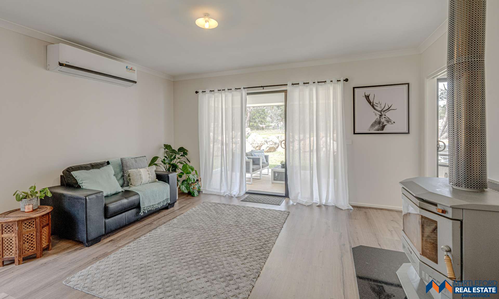 24 Eldorado-Tarrawingee Road, Eldorado For Sale by Farmbuy.com - image 10