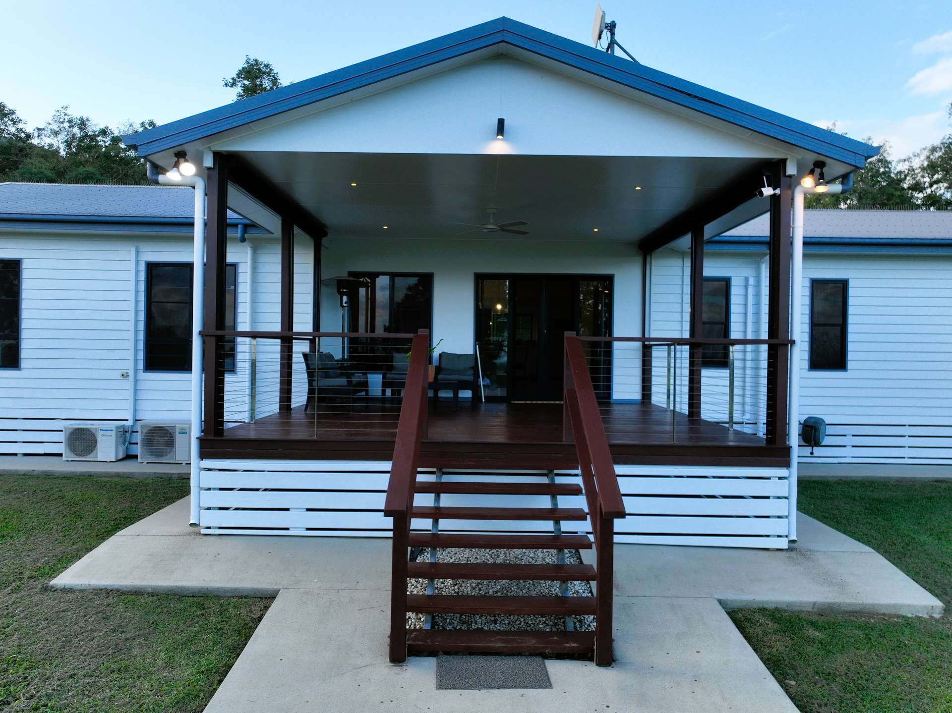Devereux Creek For Sale by Farmbuy.com - image 13