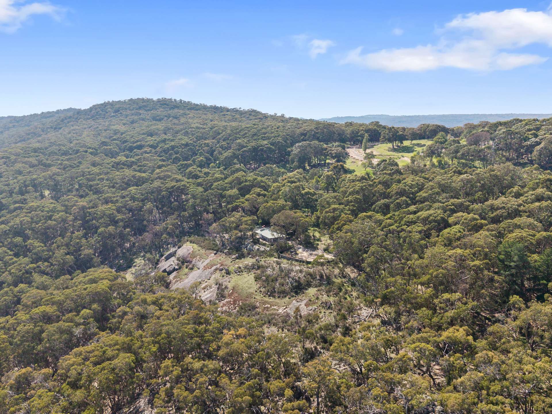 560 Ennis Road, Tallarook For Sale by Farmbuy.com - image 23