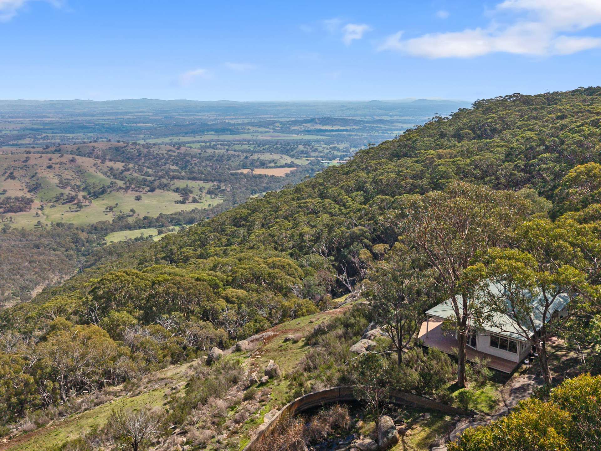 560 Ennis Road, Tallarook For Sale by Farmbuy.com - image 5