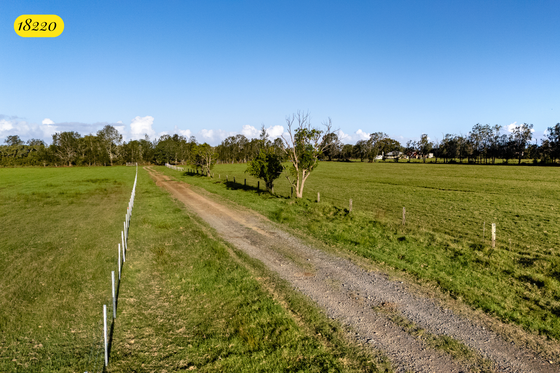 18220 & 18146 Pacific Highway, Jones Island For Sale by Farmbuy.com - image 5