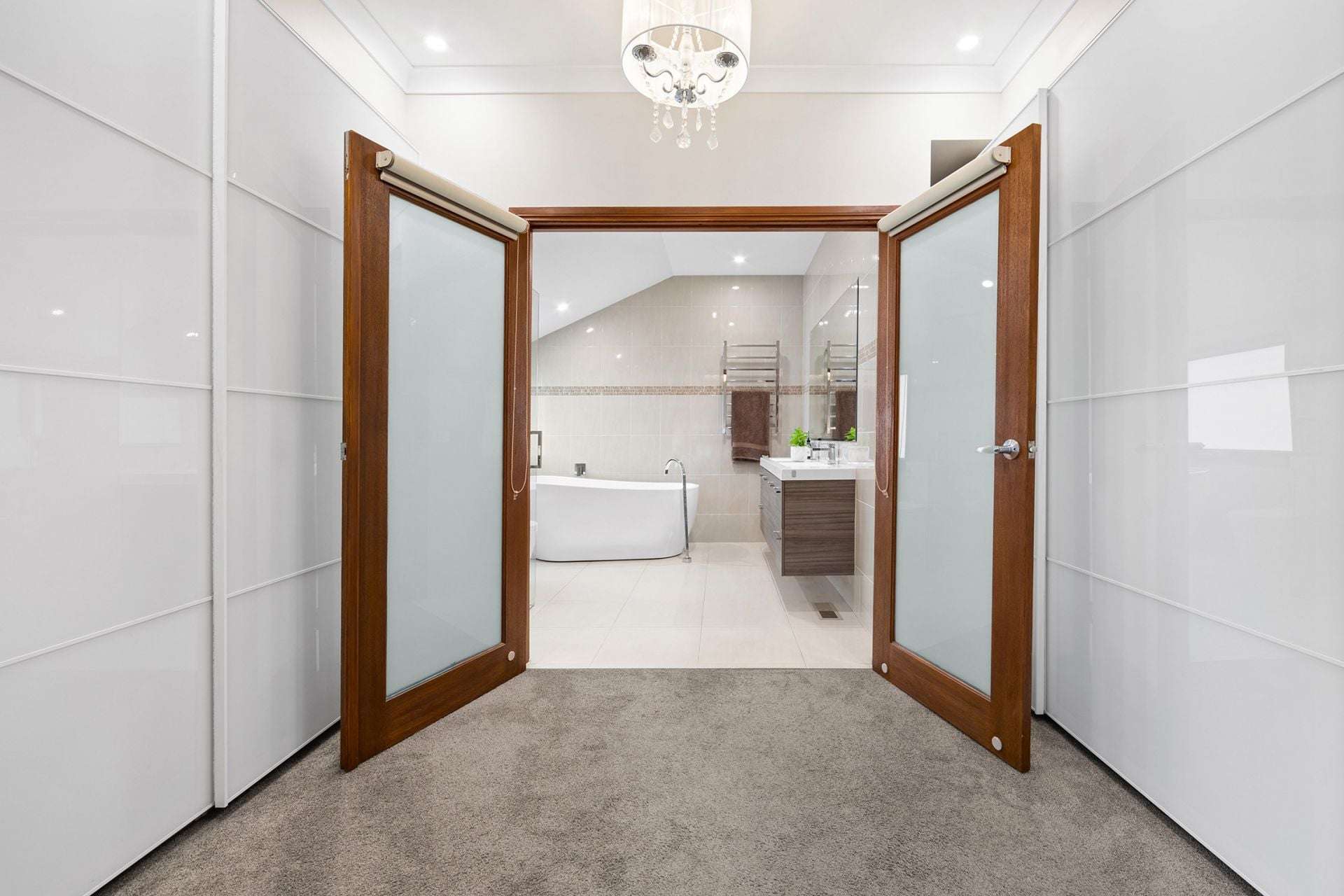 12 Kanaru Court, Narre Warren North For Sale by Farmbuy.com - image 8