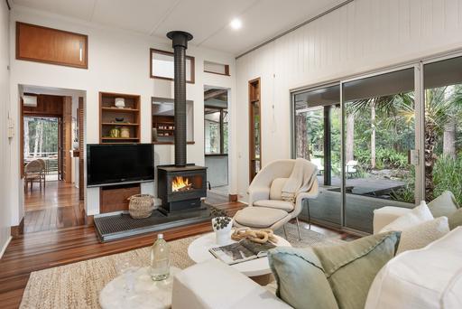 39 Smiths Road, Tinbeerwah QLD 4563