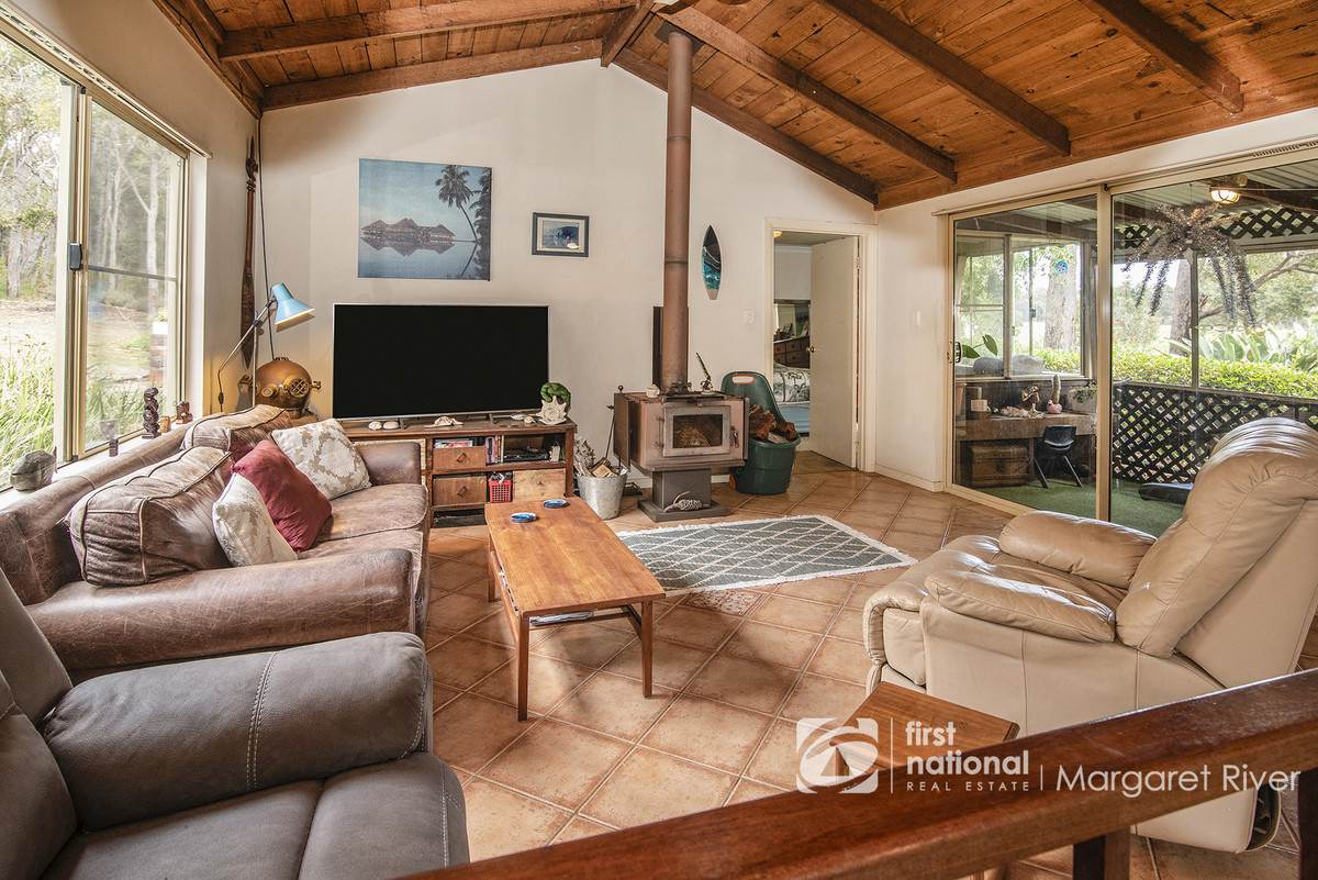 4 Rickett Road, Cowaramup For Sale by Farmbuy.com - image 8
