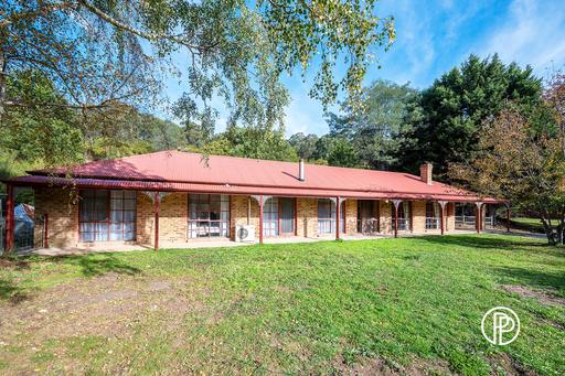 700 Woods Point Road, East Warburton VIC 3799