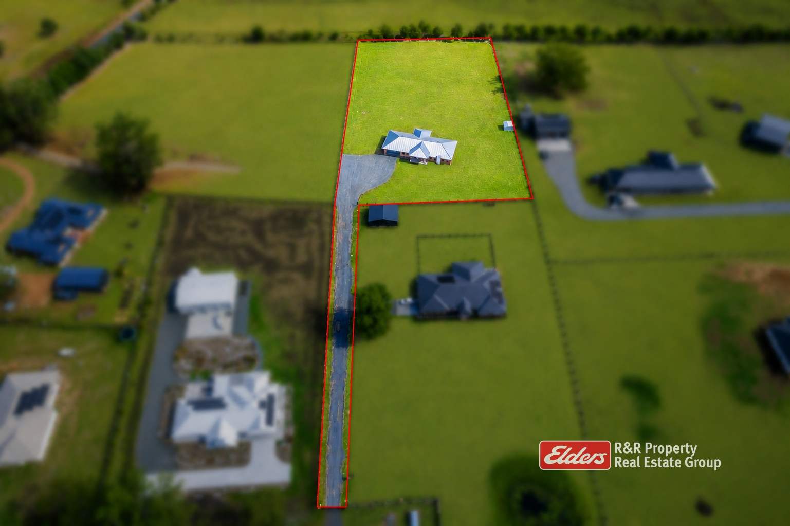 120 Briton Court Road, Stroud For Sale by Farmbuy.com - image 1