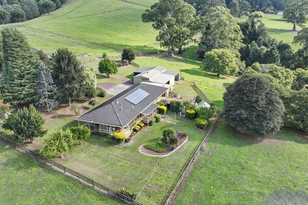 54 Cleaver Road, Piedmont VIC 3833