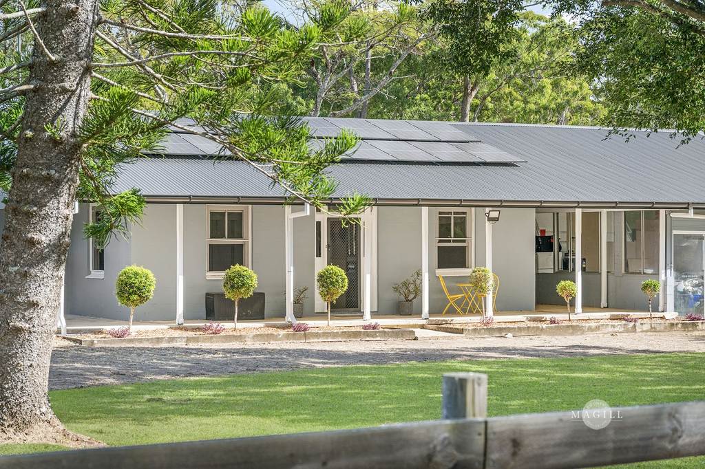 254 Lake Innes Drive, Lake Innes NSW 2446