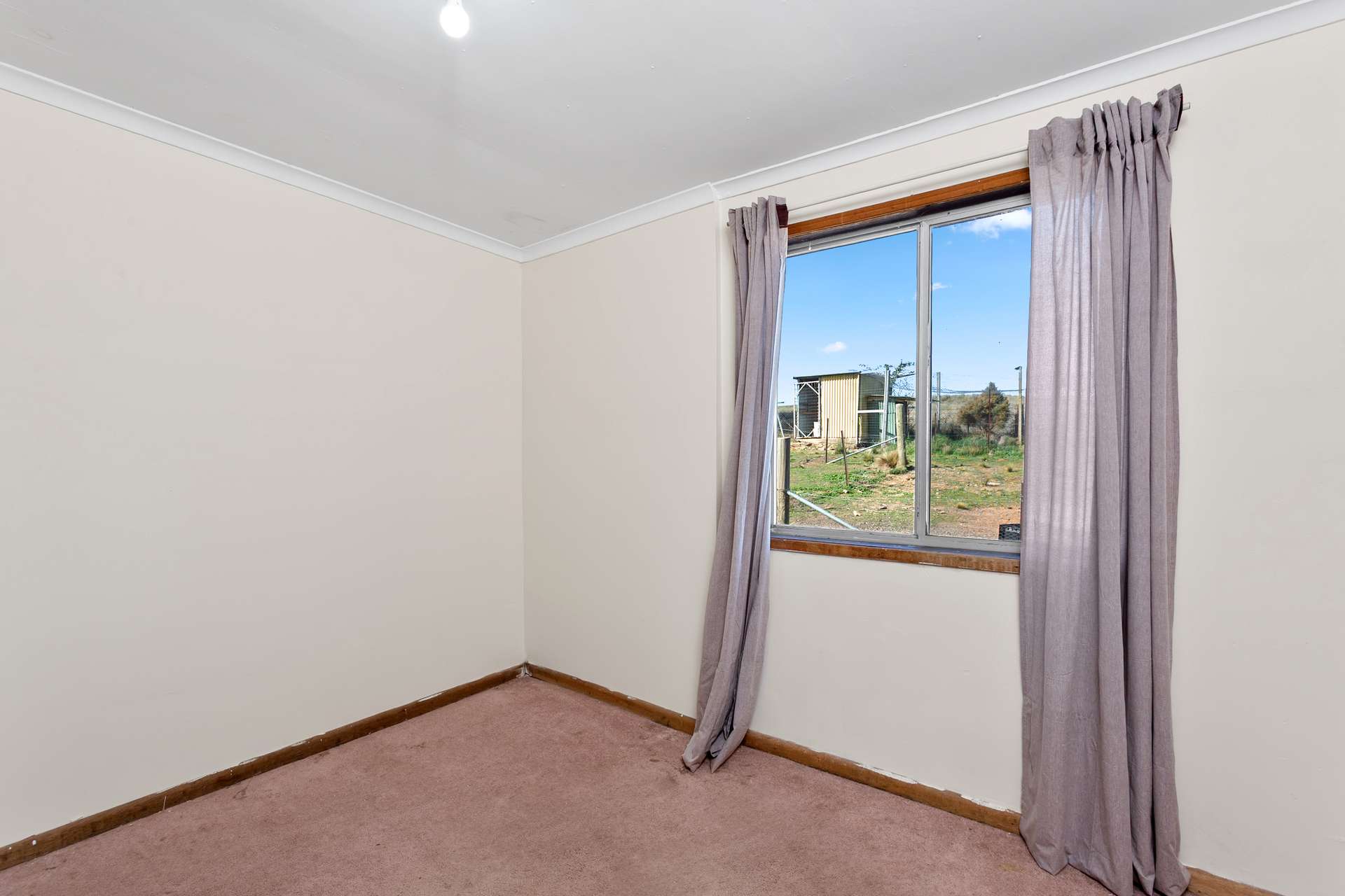240 Shingle Hill Way, Gundaroo For Sale by Farmbuy.com - image 12