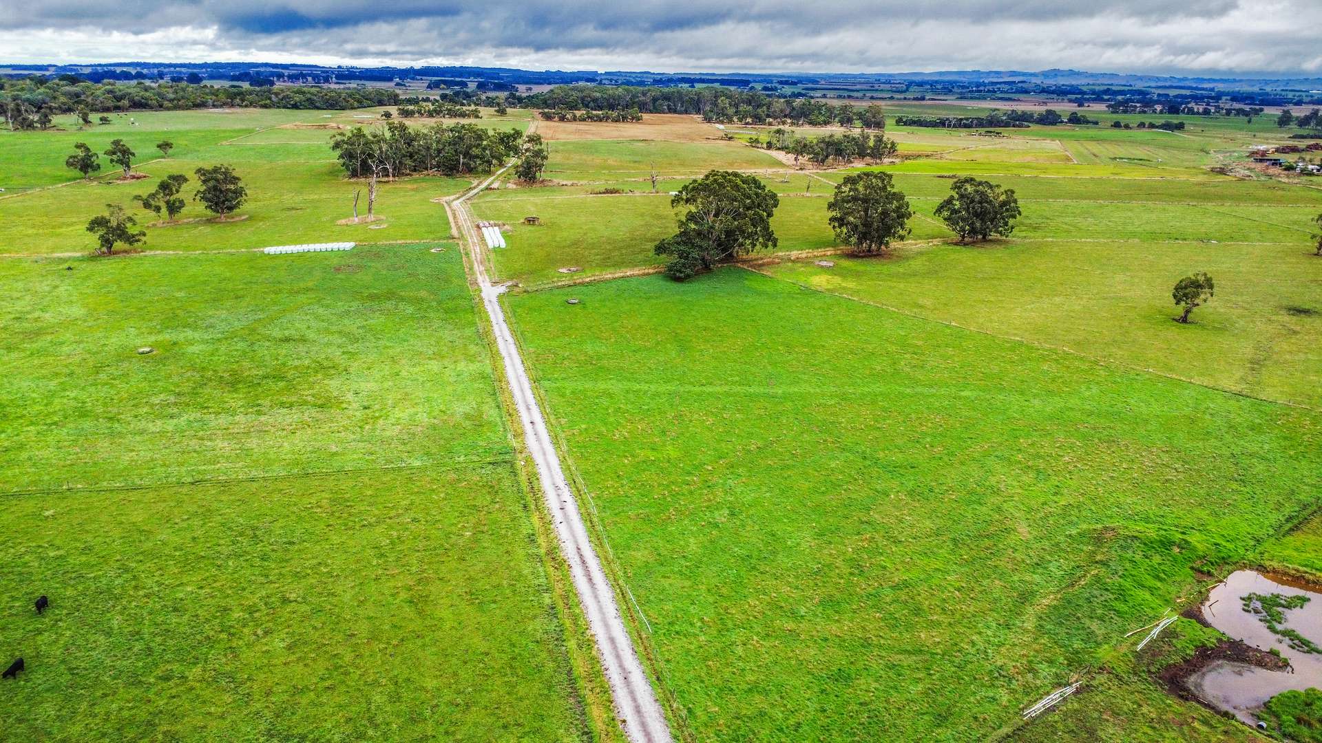 35 Whitelaws Track, Leongatha South Auction by Farmbuy.com - image 28