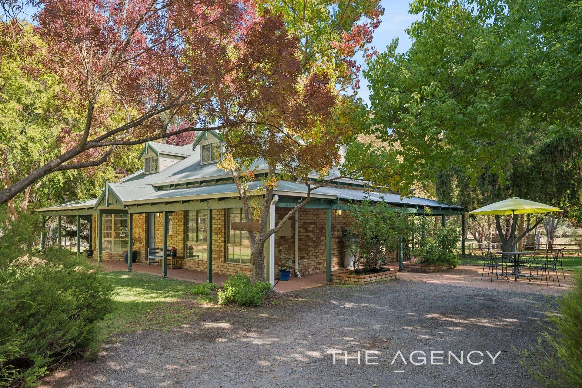 2925 Lilydale Road, Chidlow For Sale by Farmbuy.com - image 1