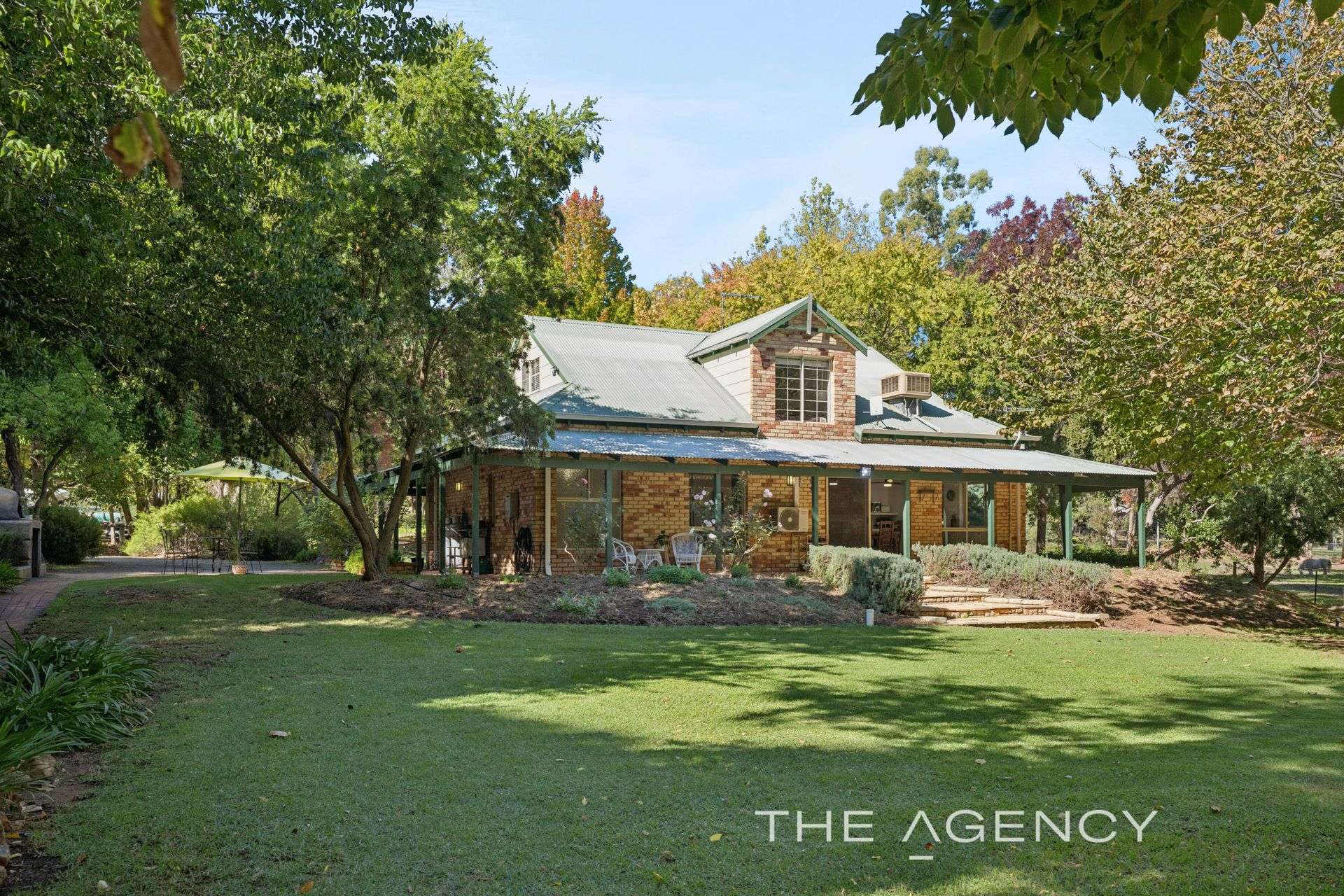 2925 Lilydale Road, Chidlow For Sale by Farmbuy.com - image 3