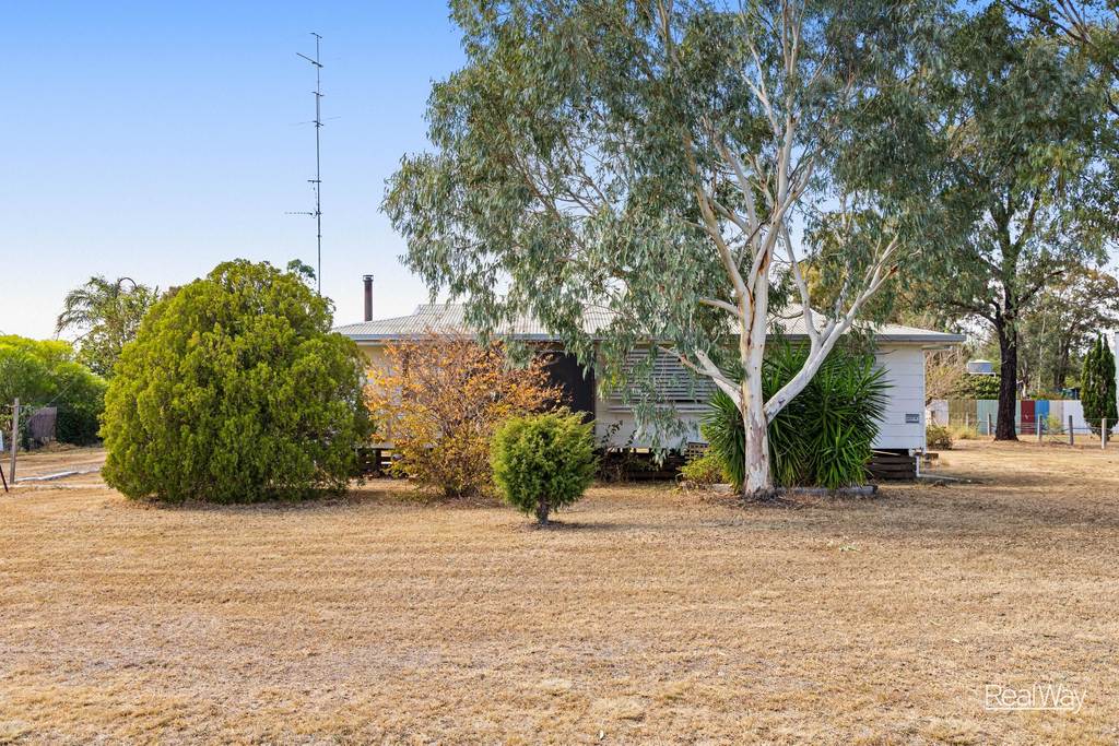 3 Perrin Road, Cambooya QLD 4358