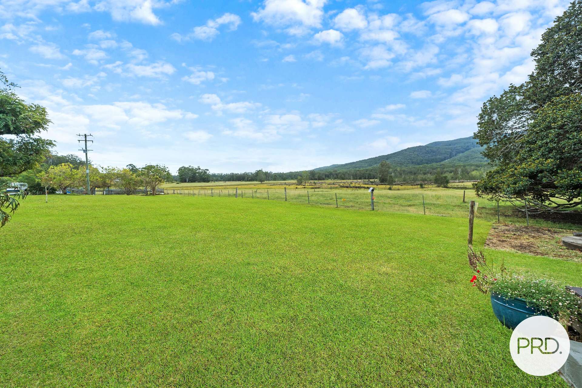 4400 Pacific Highway, Rossglen For Sale by Farmbuy.com - image 25