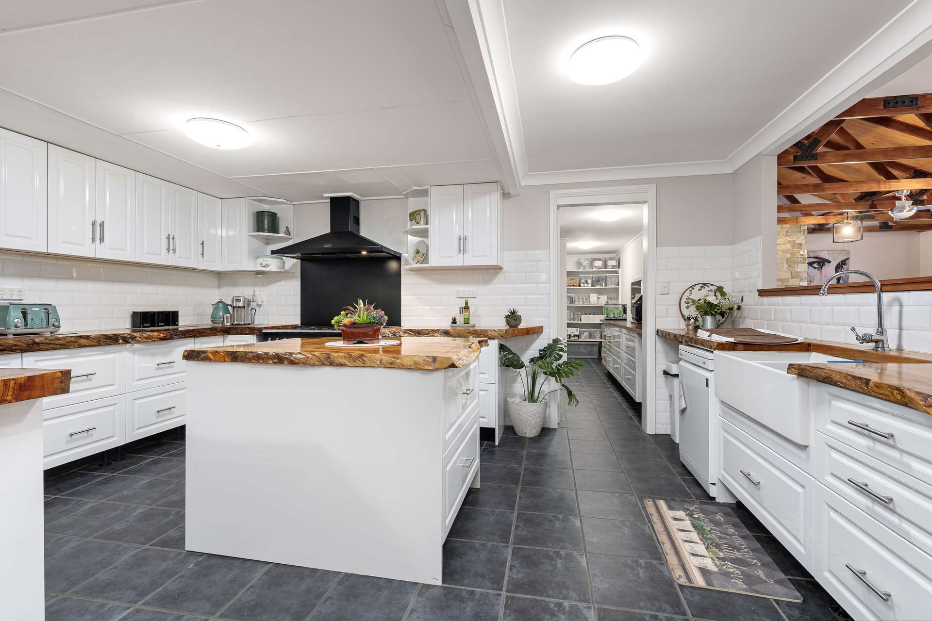 276 Egan Lane, Sandy Creek For Sale by Farmbuy.com - image 26