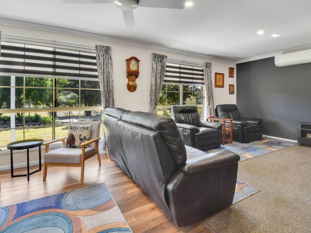 38 Byrne Close, Young For Sale by Farmbuy.com - image 4