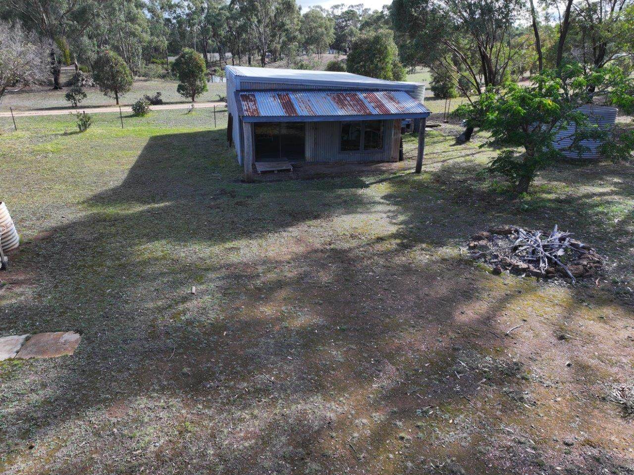 520 Kingower-Arnold Road, Arnold West For Sale by Farmbuy.com - image 5