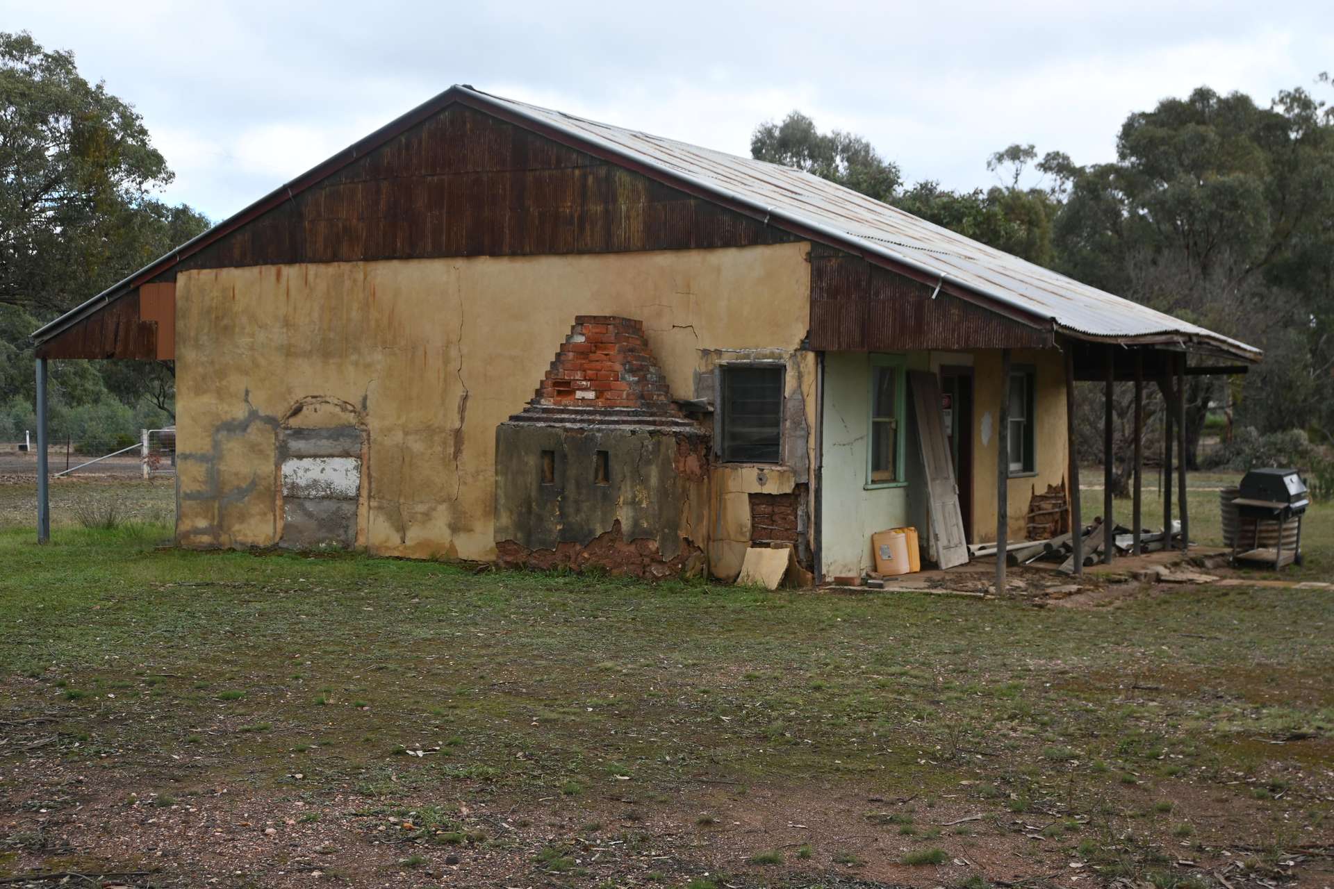 520 Kingower-Arnold Road, Arnold West For Sale by Farmbuy.com - image 13